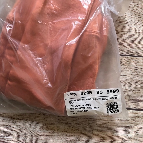 NWT Fabletics Lucy Seamless Lounge Legging - Picture 6 of 6